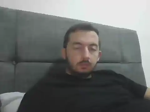 laynufff online show from 10-11-25, 06:06