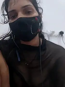 Snapshot of Simaran_bhabhi chatting on 03-06-26, 01:35 Simaran bhabhi online show from 03-06-26, 01:35