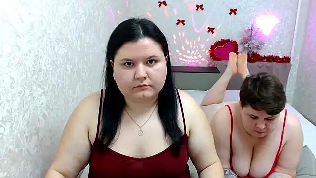 BeckyAndHellen online show from 01-05-25, 04:06