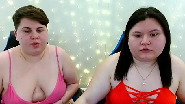 BeckyAndHellen online show from 02-16-26, 10:44