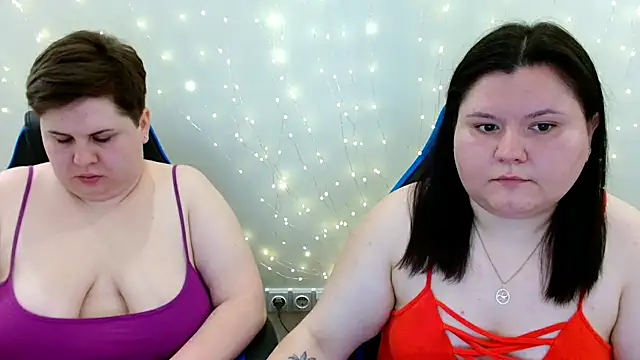 BeckyAndHellen online show from 06-21-26, 09:12