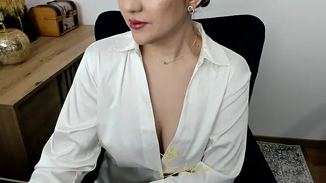 EnygmaVane online show from 12-15-25, 05:12