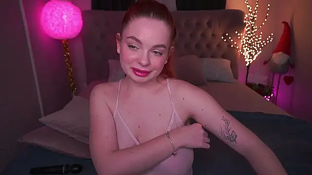 Snapshot of CarolinaDia chatting on 01-20-25, 02:53 CarolinaDia online show from 01-20-25, 02:53