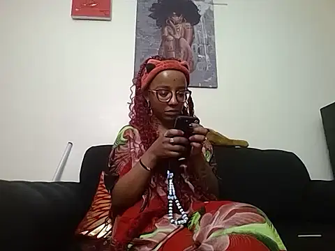 hoely grail01 online show from 05-14-26, 11:22