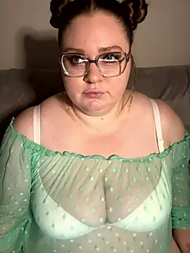 Chloe WS online show from 12-03-24, 04:58