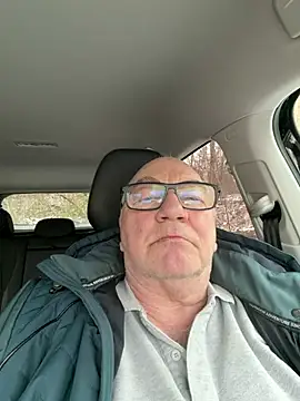 Snapshot of biggandybig chatting on 02-19-26, 08:10 biggandybig online show from 02-19-26, 08:10