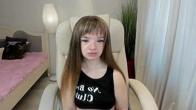 Eva Rosec online show from 03-22-25, 07:04