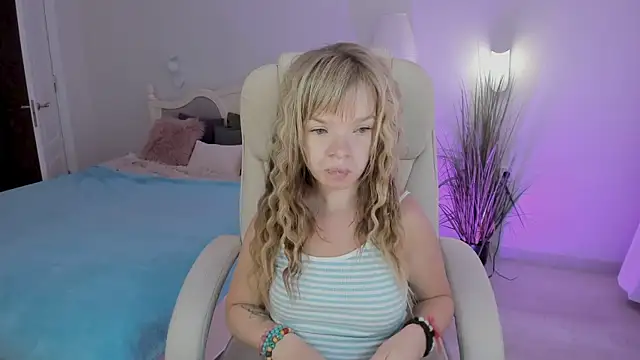 Eva Rosec online show from 09-09-25, 11:43