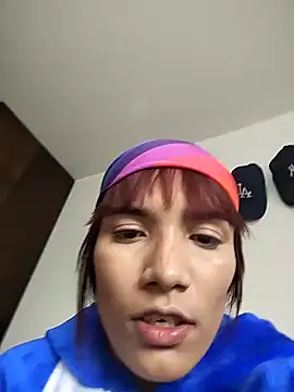 Yaumiko online show from 12-31-24, 11:53