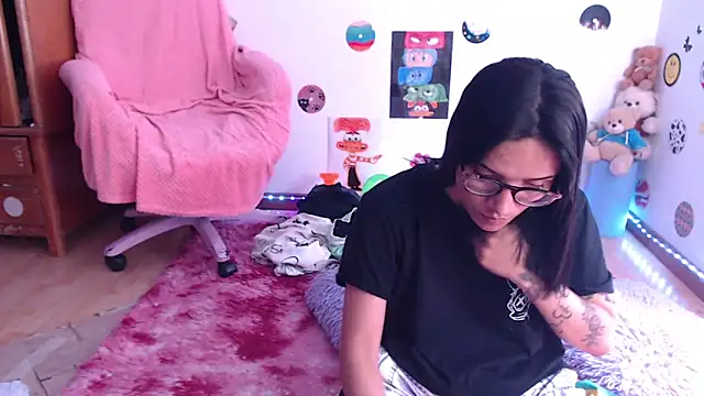 Yaumiko online show from 03-09-25, 04:22