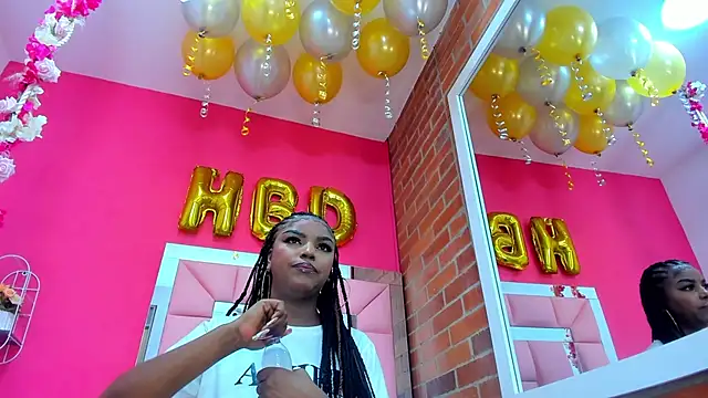 malu horny 69 online show from 12-06-24, 03:00