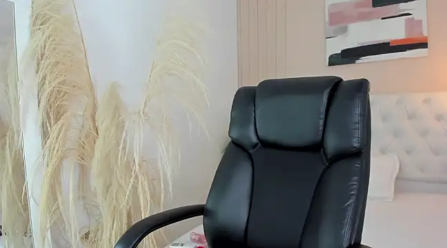 LOISE-XX online show from 01-11-25, 07:06