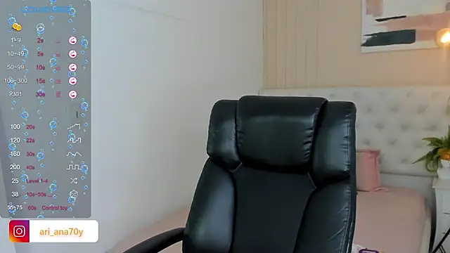 LOISE-XX online show from 06-18-26, 05:30