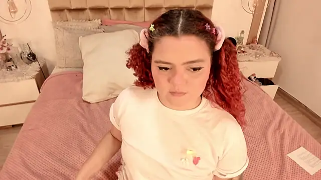 Twwiiggy online show from 02-21-25, 11:10