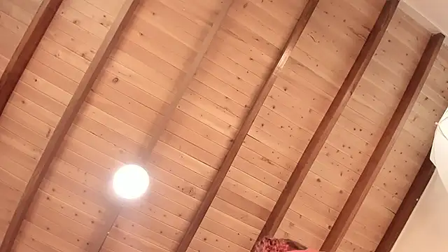 Twwiiggy online show from 02-24-25, 11:09