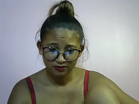 Snapshot of karen_sexy69 chatting on 02-15-25, 05:17 karen sexy69 online show from 02-15-25, 05:17