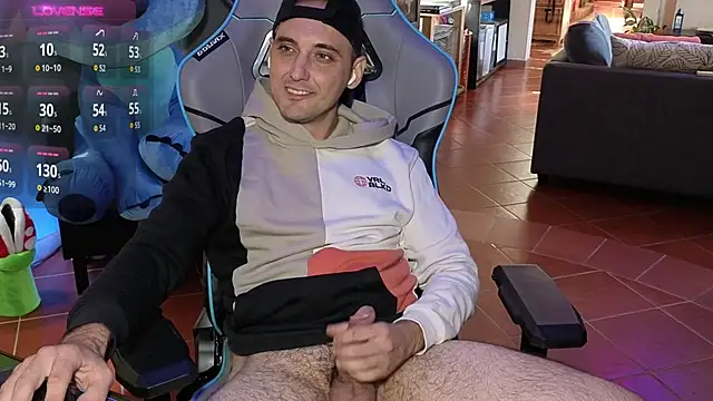 Snapshot of Gil_gamesh90 chatting on 10-01-25, 11:16 Gil gamesh90 online show from 10-01-25, 11:16