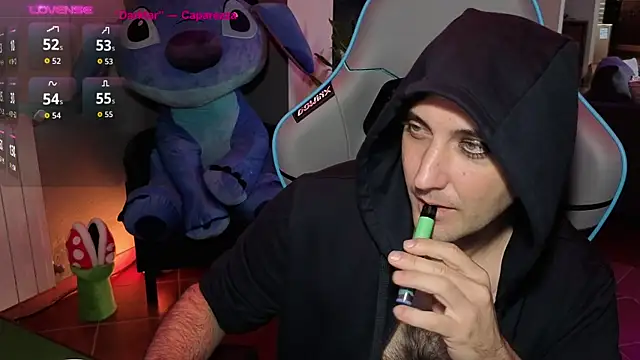 Snapshot of Gil_gamesh90 chatting on 11-01-25, 07:32 Gil gamesh90 online show from 11-01-25, 07:32