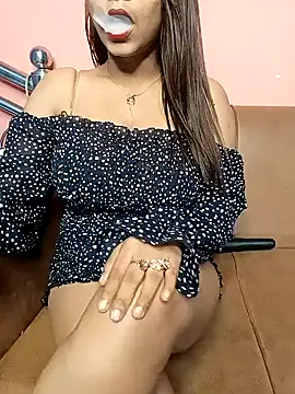 Divya girl online show from 01-12-25, 06:49