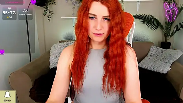 YrKiraXO online show from 02-03-25, 10:03