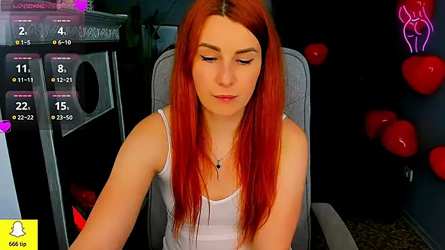 YrKiraXO online show from 02-15-25, 10:22
