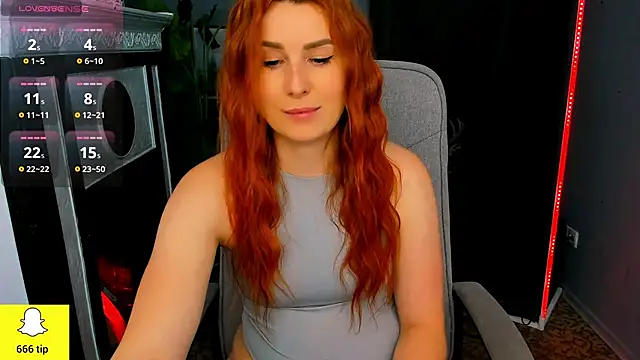 YrKiraXO online show from 02-23-25, 10:28
