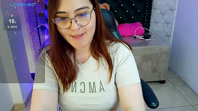conniejames m online show from 06-02-26, 11:01