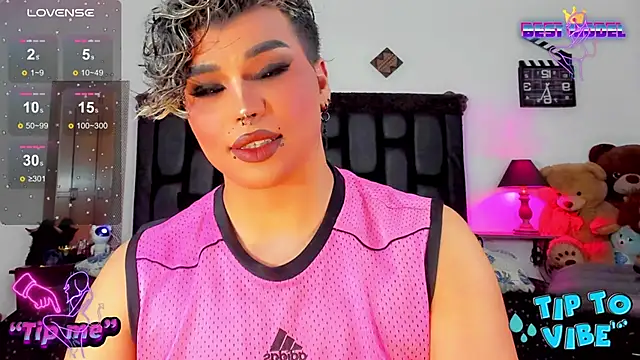 Snapshot of angels_srednal chatting on 12-22-24, 10:04 angels srednal online show from 12-22-24, 10:04