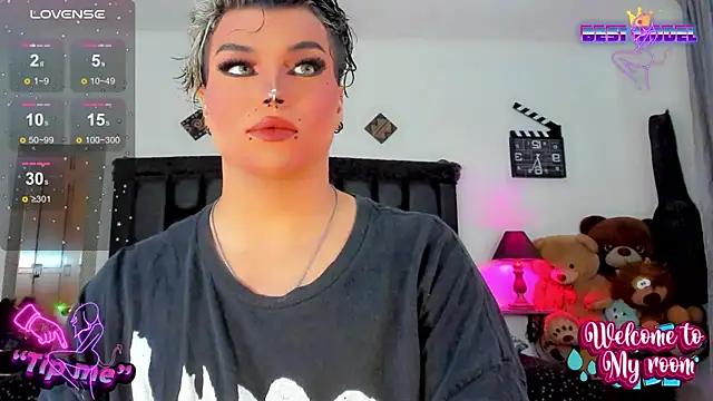 Snapshot of angels_srednal chatting on 12-23-24, 01:35 angels srednal online show from 12-23-24, 01:35