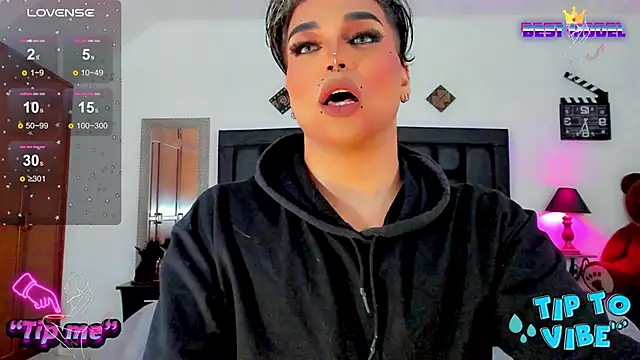 Snapshot of angels_srednal chatting on 01-30-25, 01:10 angels srednal online show from 01-30-25, 01:10