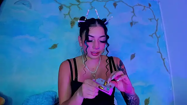 Snapshot of SaturnooStonee chatting on 02-21-26, 07:31 SaturnooStonee online show from 02-21-26, 07:31