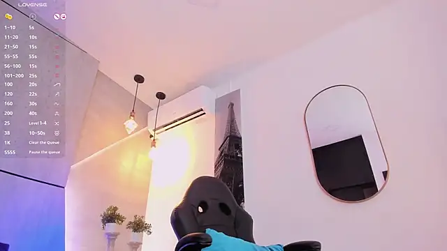 Snapshot of danii_hill_ chatting on 03-04-25, 04:06 danii hill online show from 03-04-25, 04:06