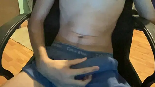 youngsexylad online show from 10-13-25, 10:32