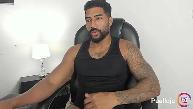 Snapshot of Xander_Str0ng chatting on 03-18-26, 12:19 Xander Str0ng online show from 03-18-26, 12:19