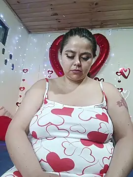 celestehot707rs online show from 02-12-26, 09:37