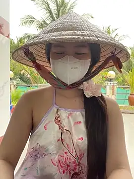 BabyThree  online show from 02-11-25, 07:23