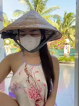 BabyThree  online show from 03-14-25, 08:42