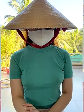 BabyThree  online show from 11-30-25, 08:29