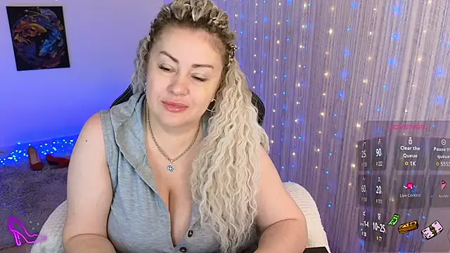 misskaassandraa online show from 12-08-24, 09:57