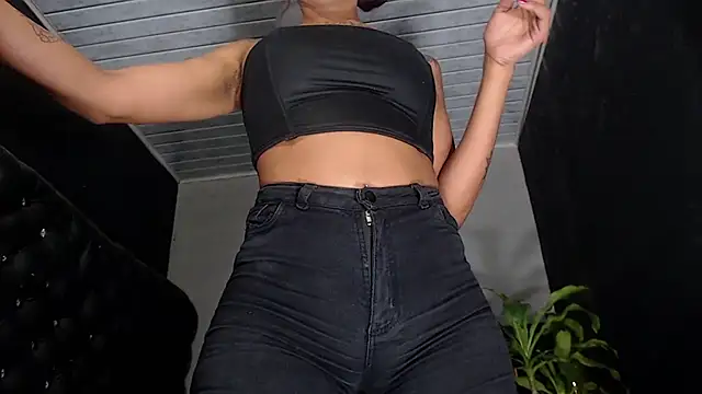 Kitie Petarda online show from 09-19-25, 05:57