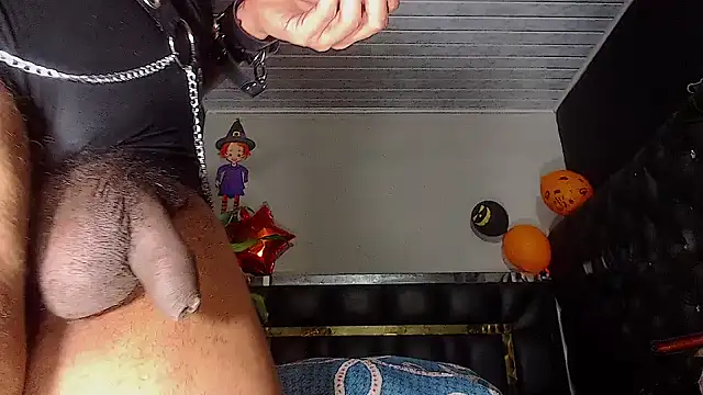 Kitie Petarda online show from 11-12-25, 10:41