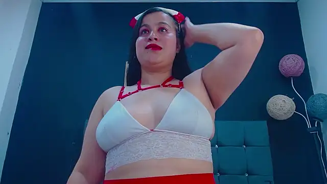 mia xx1 online show from 10-31-25, 02:56