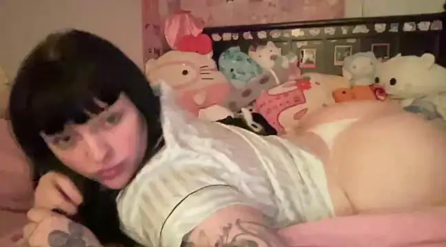 FaeKelly online show from 02-04-25, 06:25