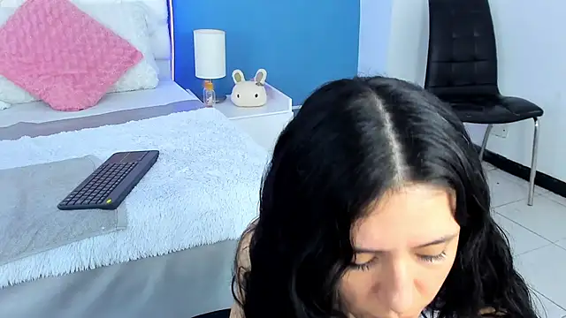 KyleRosee online show from 02-06-25, 12:37