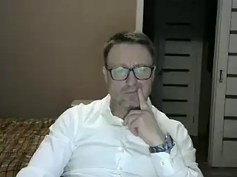 HarrySnake online show from 12-15-24, 05:31