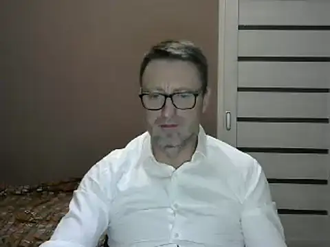 HarrySnake online show from 12-23-24, 05:43