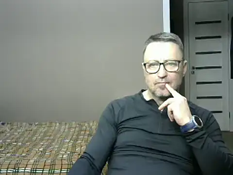 HarrySnake online show from 02-05-25, 03:20