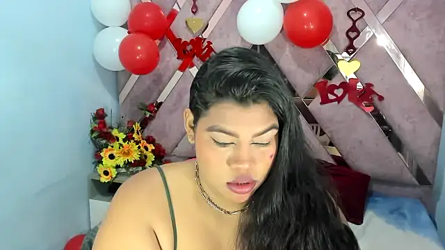 Snapshot of chanel_hot_001 chatting on 02-15-25, 07:06 chanel hot 001 online show from 02-15-25, 07:06