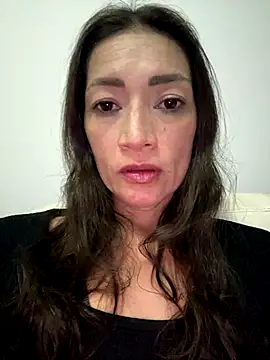 Snapshot of Yulia_sx chatting on 09-28-25, 03:23 Yulia sx online show from 09-28-25, 03:23