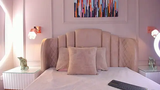 aria greco online show from 12-20-24, 04:20